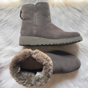 UGG Kristin wedge bootie in grey